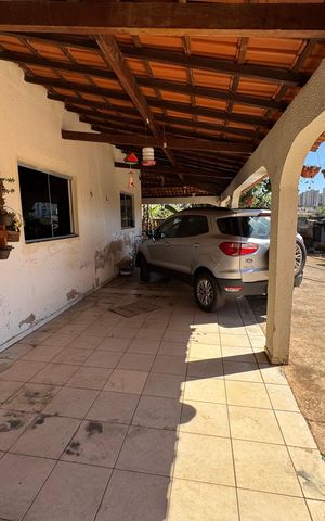 Casa à venda com 340m², 4 quartos e sem vaga