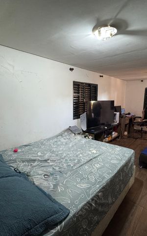 Casa à venda com 340m², 4 quartos e sem vaga