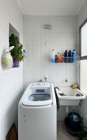 Apartamento à venda com 70m², 2 quartos e 1 vaga Apartamento à venda com 70m², 2 quartos e 1 vagaÁrea de Serviço