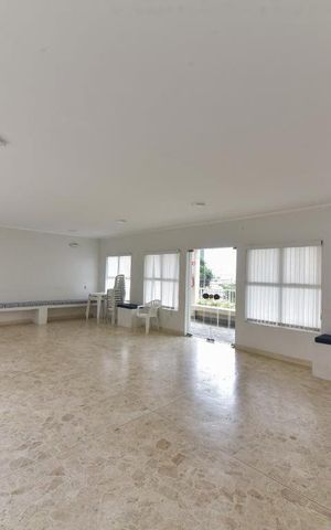 Apartamento à venda com 70m², 2 quartos e 1 vaga Apartamento à venda com 70m², 2 quartos e 1 vagaÁrea comum - Salão de festas