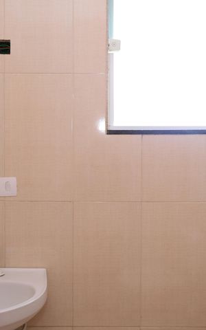Casa para alugar com 81m², 2 quartos e 2 vagasBanheiro 1 - Suíte 1