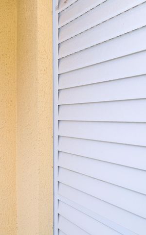 Casa para alugar com 81m², 2 quartos e 2 vagasSuíte 1 - Varanda