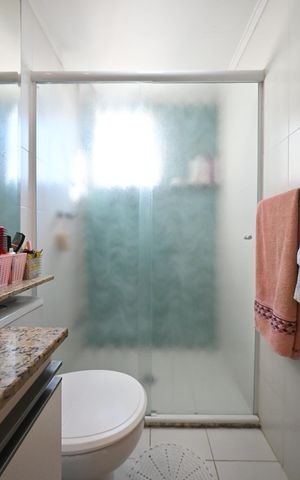 Apartamento à venda com 85m², 2 quartos e 2 vagasBanheiro Suíte 