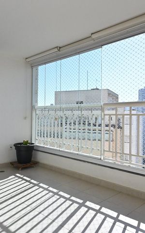 Apartamento à venda com 85m², 2 quartos e 2 vagasVaranda
