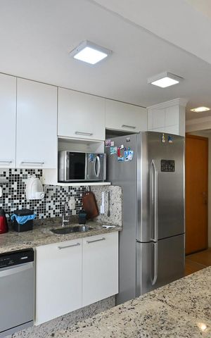 Apartamento à venda com 85m², 2 quartos e 2 vagasCozinha