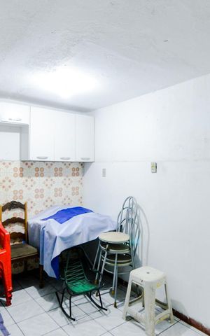 Casa à venda com 257m², 6 quartos e 6 vagasEdícula 