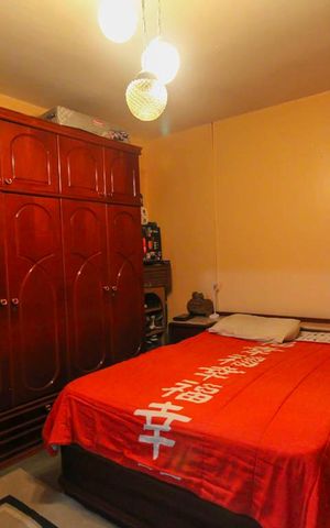 Casa à venda com 250m², 6 quartos e 3 vagas Casa à venda com 250m², 6 quartos e 3 vagasQuarto 2