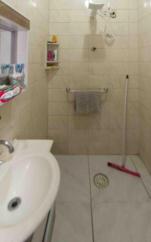 Casa à venda com 150m², 3 quartos e 2 vagas