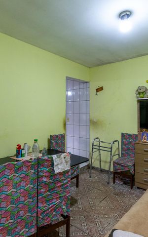 Casa à venda com 140m², 4 quartos e 3 vagas Casa à venda com 140m², 4 quartos e 3 vagasCasa 1 Sala