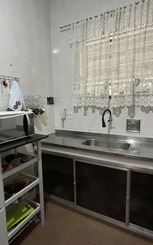 Casa para alugar com 90m², 2 quartos e 2 vagasCozinha