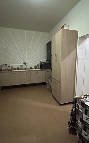 Casa para alugar com 90m², 2 quartos e 2 vagasCopa
