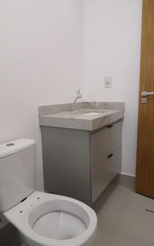 Apartamento para alugar com 86m², 2 quartos e 2 vagasBanheiro do Quarto 1
