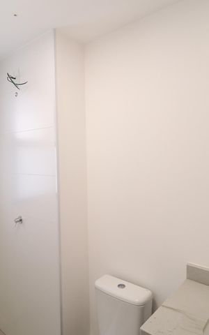 Apartamento para alugar com 86m², 2 quartos e 2 vagasBanheiro do Quarto 1