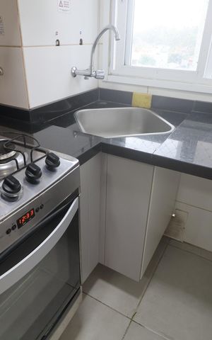 Apartamento para alugar com 48m², 2 quartos e 1 vagaCozinha - Armários
