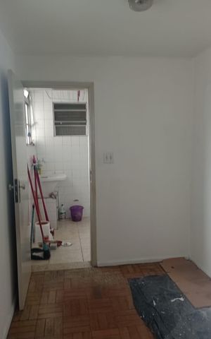 Apartamento para alugar com 93m², 3 quartos e sem vaga Apartamento para alugar com 93m², 3 quartos e sem vagaÁrea de serviço