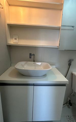 Apartamento à venda com 53m², 2 quartos e 1 vaga Apartamento à venda com 53m², 2 quartos e 1 vagaBanheiro