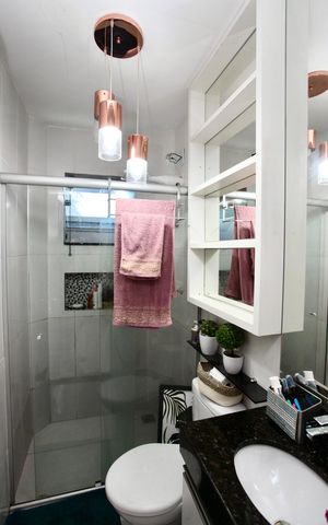 Casa de condomínio à venda com 80m², 2 quartos e 1 vaga Casa de condomínio à venda com 80m², 2 quartos e 1 vagaLavabo