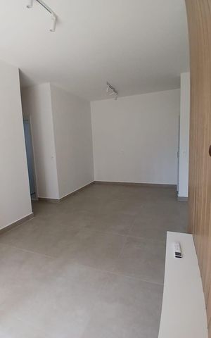 Apartamento para alugar com 77m², 3 quartos e 2 vagas Apartamento para alugar com 77m², 3 quartos e 2 vagasSala