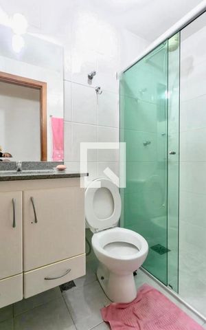 Apartamento para alugar com 65m², 2 quartos e 2 vagas Apartamento para alugar com 65m², 2 quartos e 2 vagasBanheiro Social