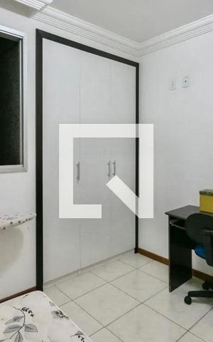 Apartamento para alugar com 65m², 2 quartos e 2 vagas Apartamento para alugar com 65m², 2 quartos e 2 vagasQuarto 1