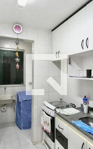 Apartamento para alugar com 65m², 2 quartos e 2 vagas Apartamento para alugar com 65m², 2 quartos e 2 vagasCozinha e Área de Serviço