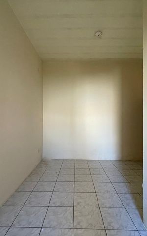 Casa para alugar com 90m², 2 quartos e sem vaga