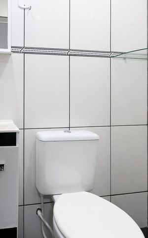 Casa para alugar com 156m², 3 quartos e 1 vaga Casa para alugar com 156m², 3 quartos e 1 vagaBanheiro da Suíte 1
