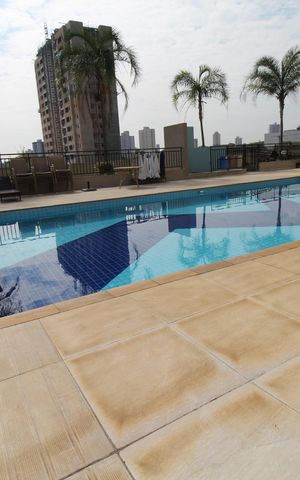 Apartamento para alugar com 65m², 2 quartos e 1 vagaÁrea comum - Piscina