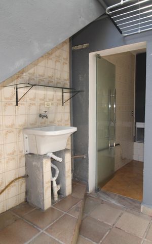 Casa para alugar com 150m², 4 quartos e 1 vagaÁrea de Serviço