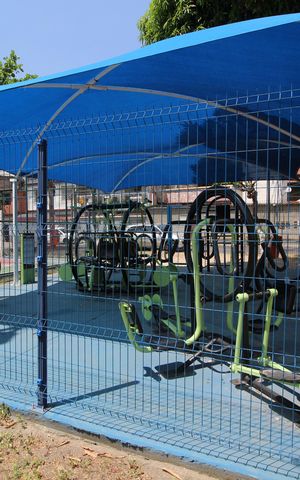 Casa de condomínio à venda com 212m², 3 quartos e 1 vagaÁrea Comum