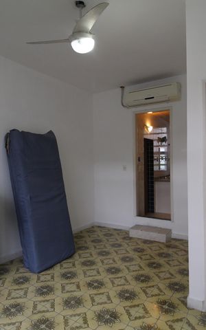 Casa de condomínio à venda com 212m², 3 quartos e 1 vagaSuíte
