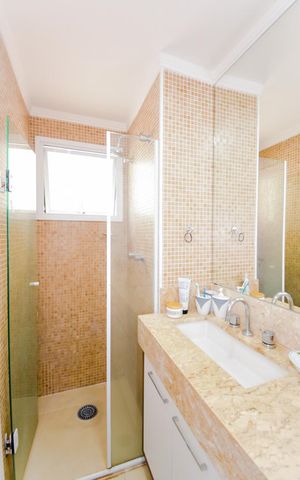 Apartamento à venda com 92m², 3 quartos e 2 vagasBanheiro da Suíte