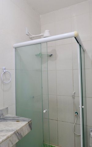 Apartamento para alugar com 90m², 2 quartos e 1 vaga Apartamento para alugar com 90m², 2 quartos e 1 vagaBanheiro social