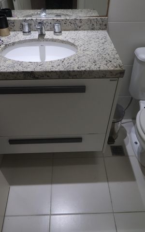Apartamento para alugar com 80m², 2 quartos e 1 vagaBanheiro