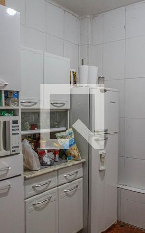 Casa à venda com 240m², 2 quartos e 1 vaga