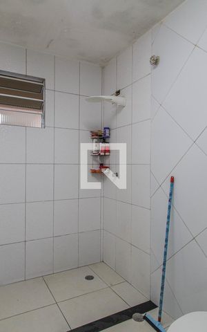 Casa à venda com 240m², 2 quartos e 1 vaga