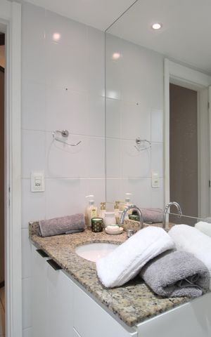 Apartamento para alugar com 96m², 3 quartos e 1 vagaBanheiro da suíte