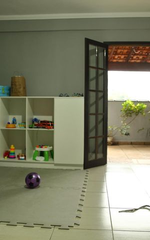 Casa à venda com 388m², 4 quartos e 2 vagasSala 2- Brinquedoteca 