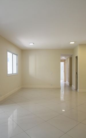 Apartamento para alugar com 127m², 3 quartos e 2 vagasSala