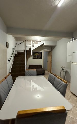 Casa para alugar com 250m², 3 quartos e 2 vagasCozinha