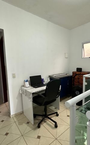 Casa para alugar com 250m², 3 quartos e 2 vagasEscritório
