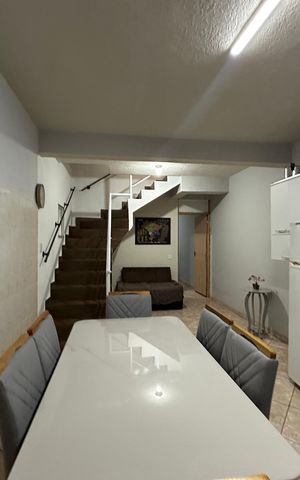 Casa para alugar com 250m², 3 quartos e 2 vagasCozinha