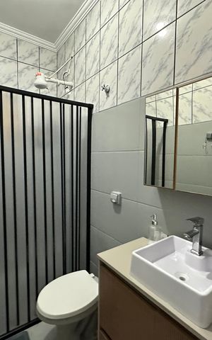 Casa para alugar com 250m², 3 quartos e 2 vagasBanheiro 1