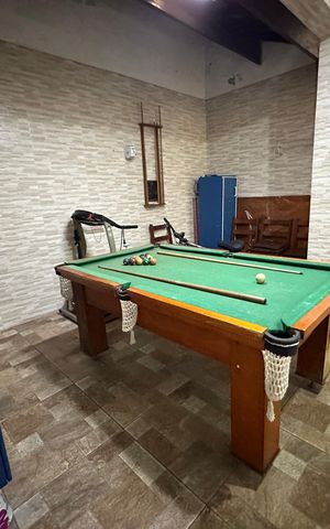 Casa para alugar com 250m², 3 quartos e 2 vagasChurrasqueira