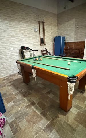 Casa para alugar com 250m², 3 quartos e 2 vagasChurrasqueira