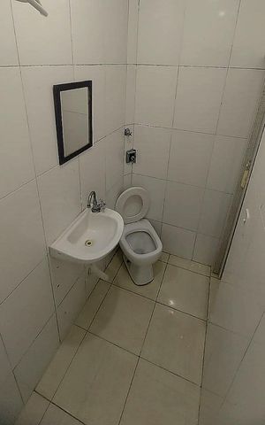 Apartamento à venda com 425m², 8 quartos e 4 vagasUnidade 4 - Banheiro 