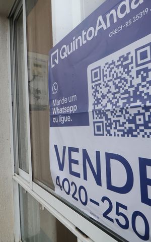 Apartamento à venda com 50m², 2 quartos e 1 vagaQrcode