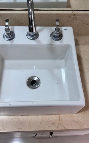 Apartamento à venda com 153m², 3 quartos e 2 vagas Apartamento à venda com 153m², 3 quartos e 2 vagasBanheiro Social