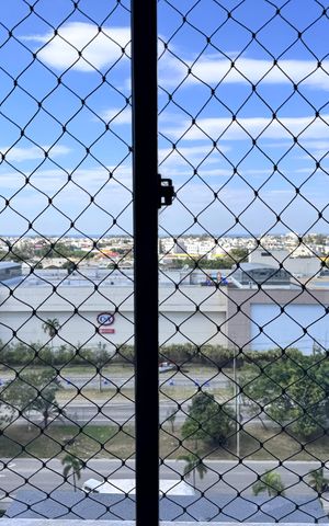 Apartamento à venda com 153m², 3 quartos e 2 vagas Apartamento à venda com 153m², 3 quartos e 2 vagasQuarto 1 - Vista