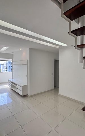Apartamento à venda com 153m², 3 quartos e 2 vagas Apartamento à venda com 153m², 3 quartos e 2 vagasSala